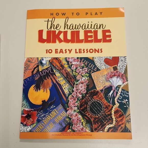 How to Play the Hawaiian Ukulele 10 Easy Lessons Book - Picture 1 of 7